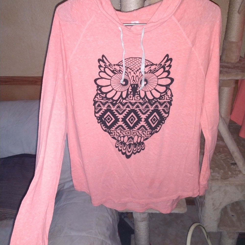 No Boundaries Owl hoodie